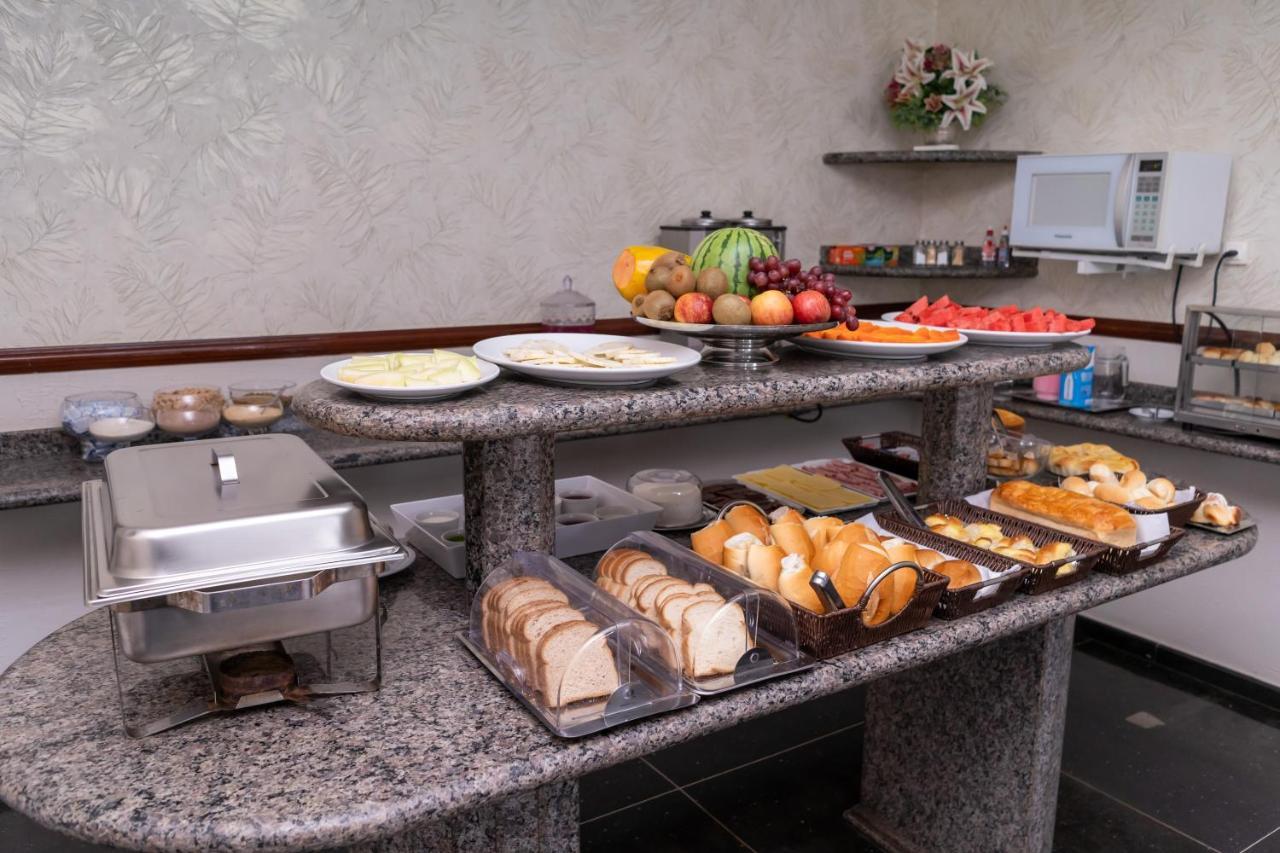 Bandeirantes Hotel Куяба Екстер'єр фото
