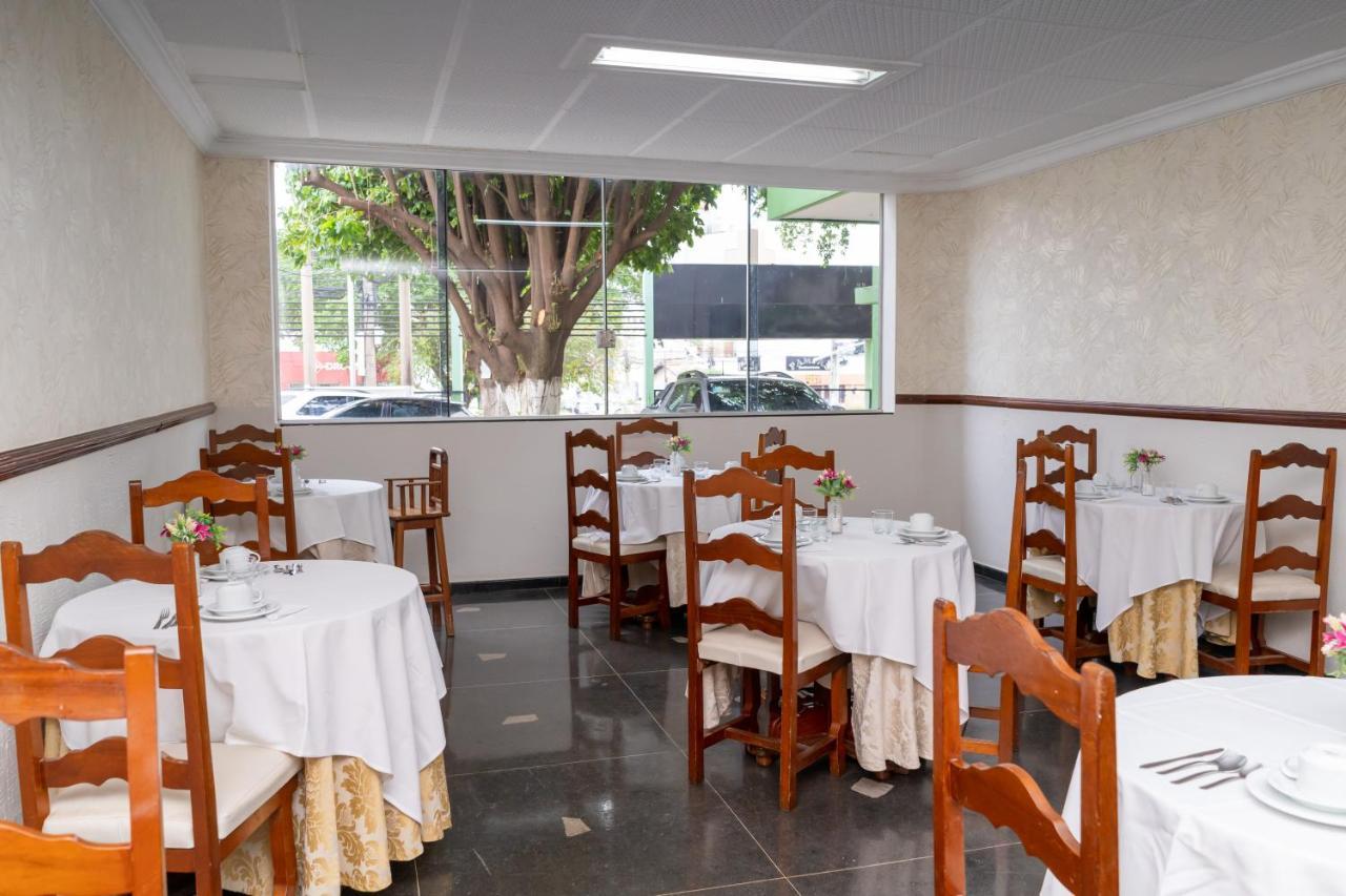 Bandeirantes Hotel Куяба Екстер'єр фото