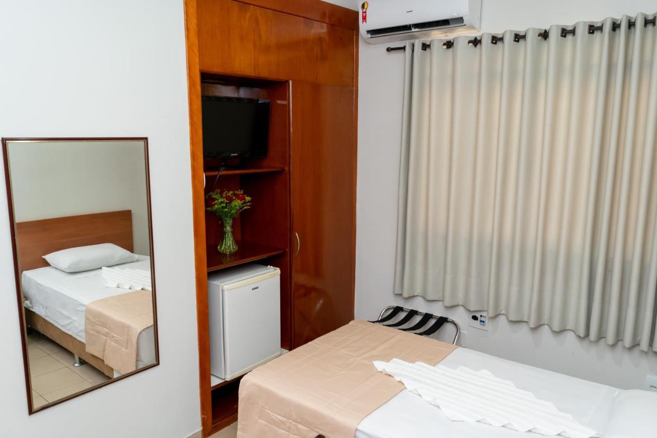 Bandeirantes Hotel Куяба Екстер'єр фото